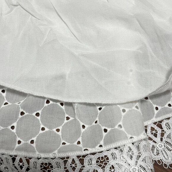 White Eyelet & Lace Long Sleeve Double Tiered Mini Dress. Size Medium. - Picture 8 of 9